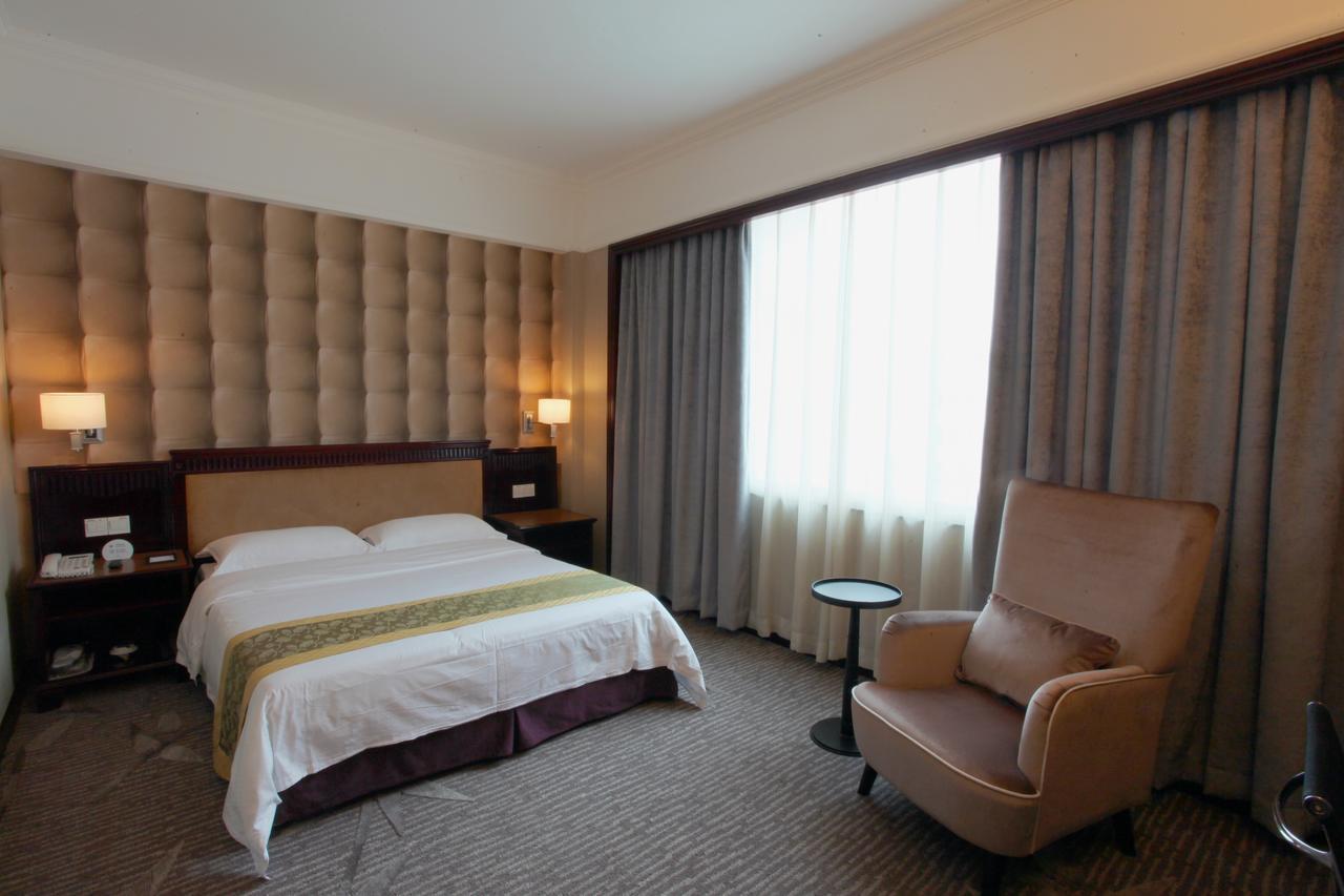 Guangzhou Nanfang Yiyuan Hotel Luaran gambar