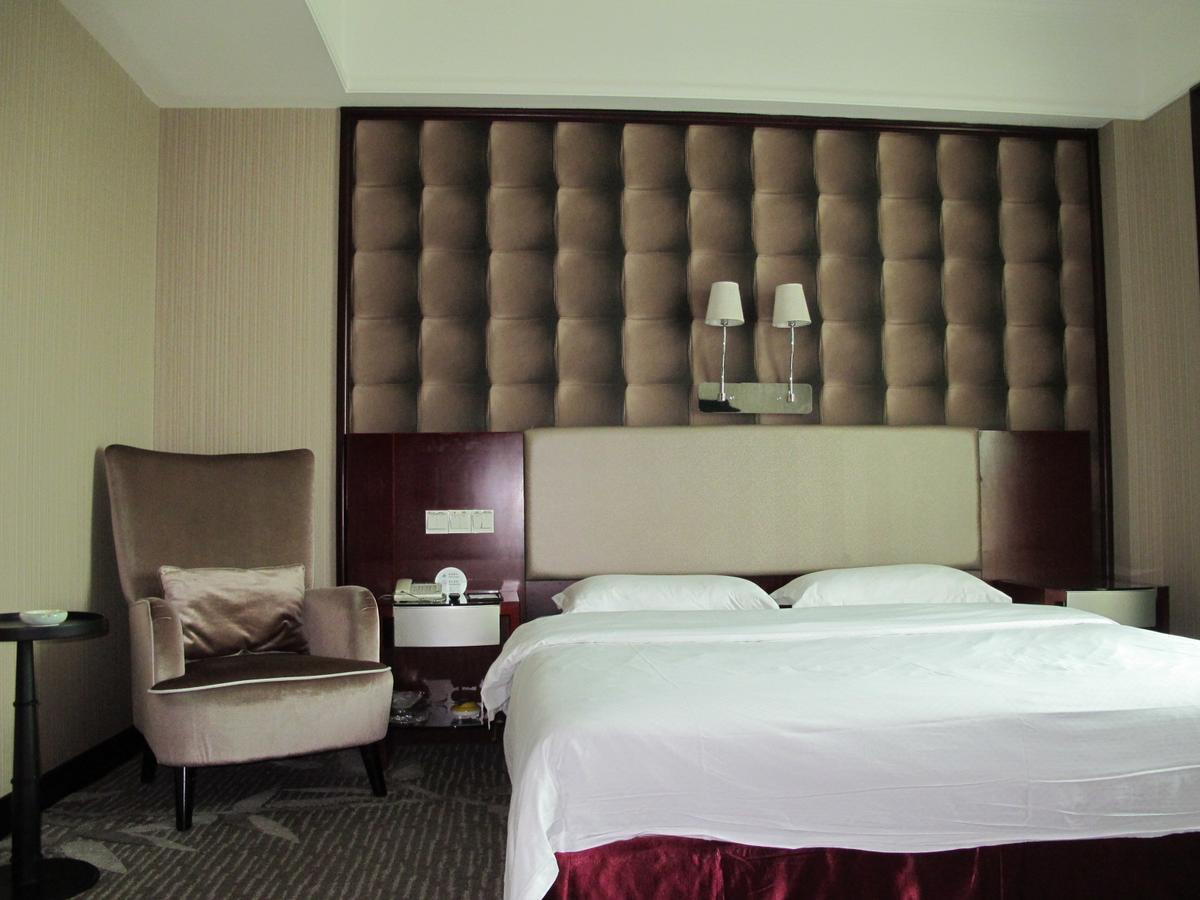 Guangzhou Nanfang Yiyuan Hotel Luaran gambar