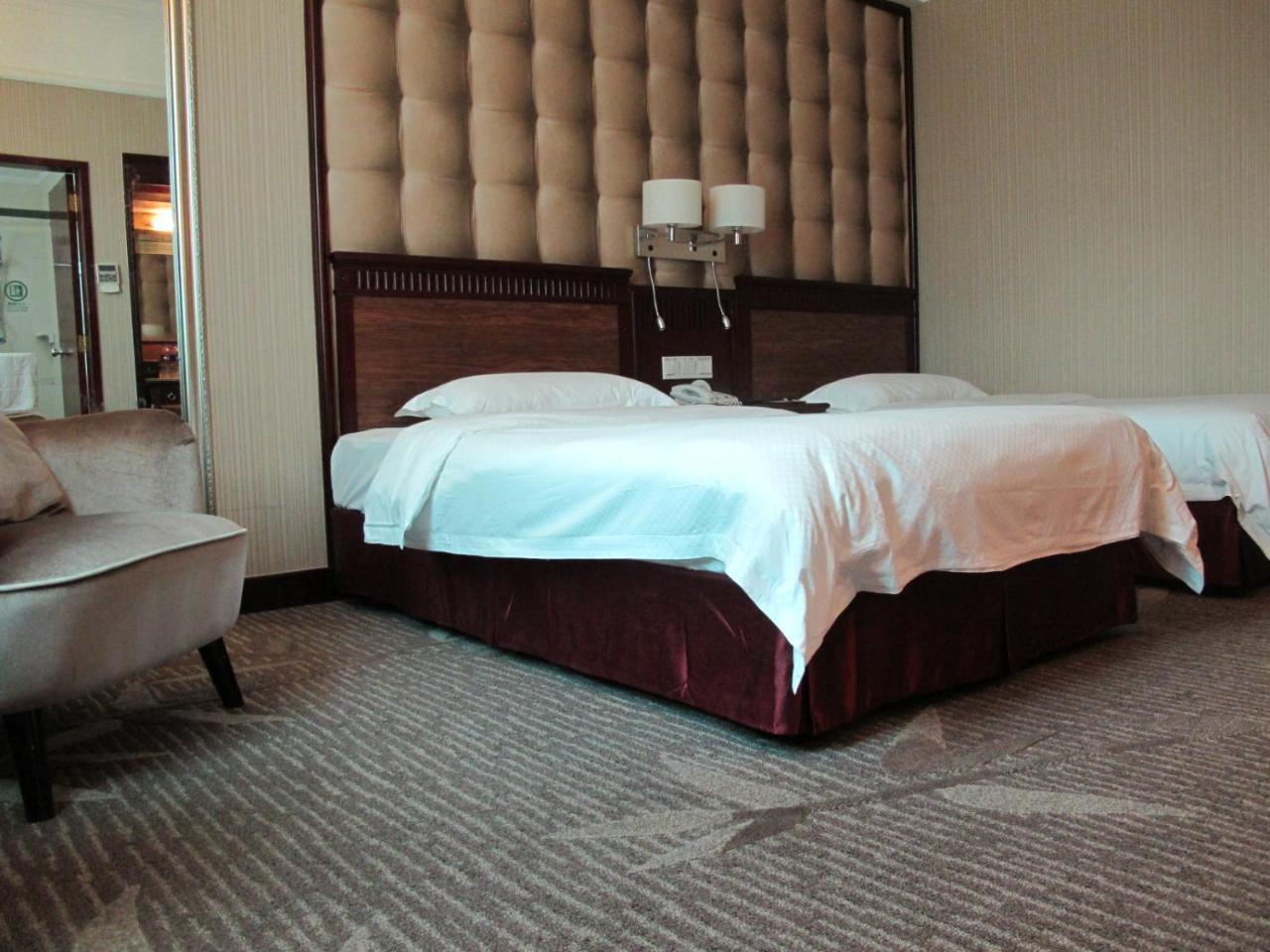 Guangzhou Nanfang Yiyuan Hotel Luaran gambar