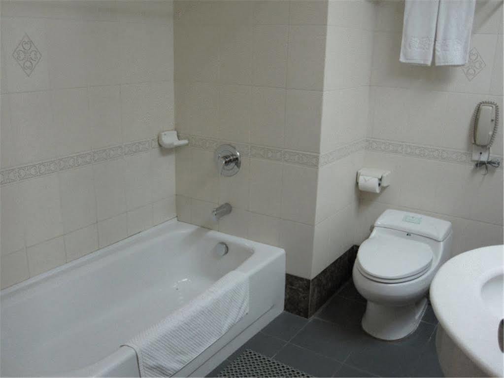 Guangzhou Nanfang Yiyuan Hotel Luaran gambar